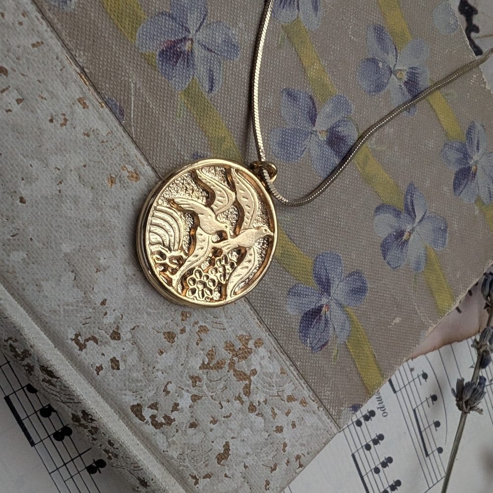 Gold Bird Relief Pendant Necklace - Women Jewelry - Picture 12 of 13